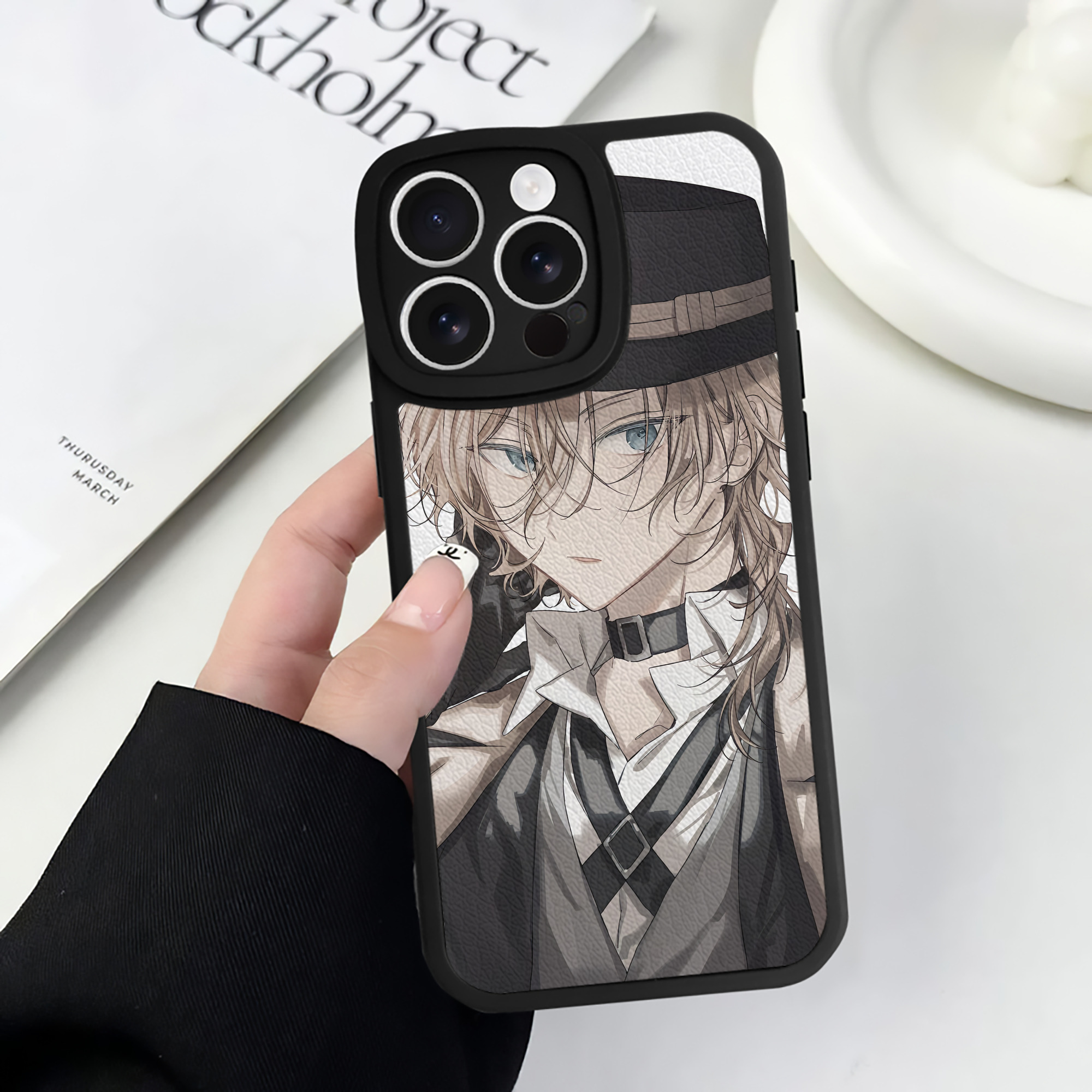 （画像用） 文豪ストレイドッグス Bungo Stray Dogs 【iPhone 16シリーズ対応】シリコンスマホケース（レザー調） 材質：シリコン